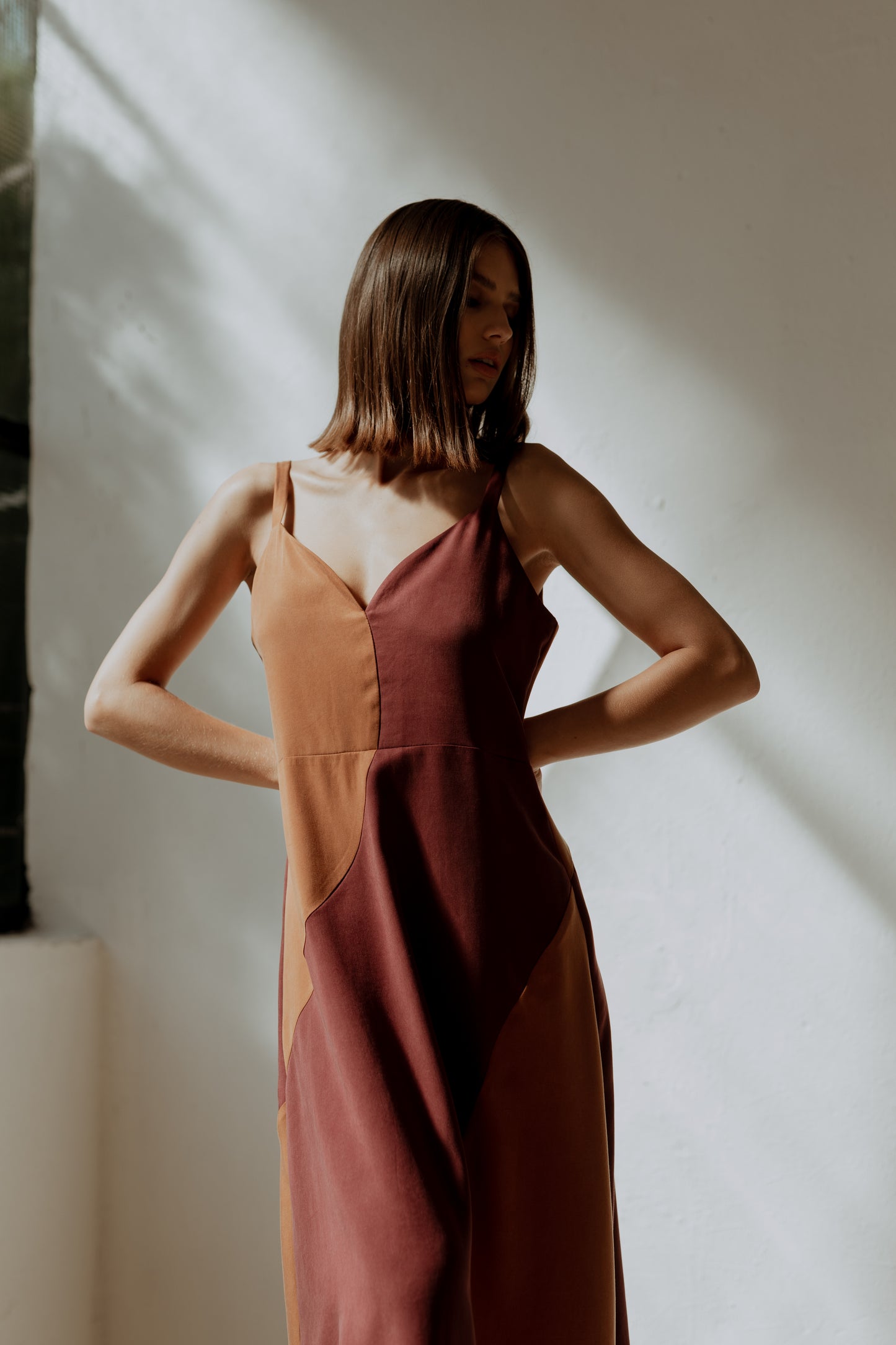 Olivia šaty na ramienka