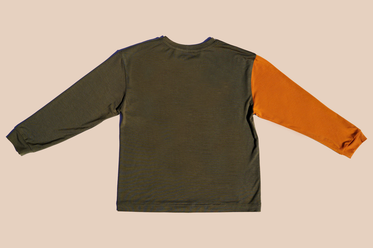 Tričko s dlhým rukávom zelené