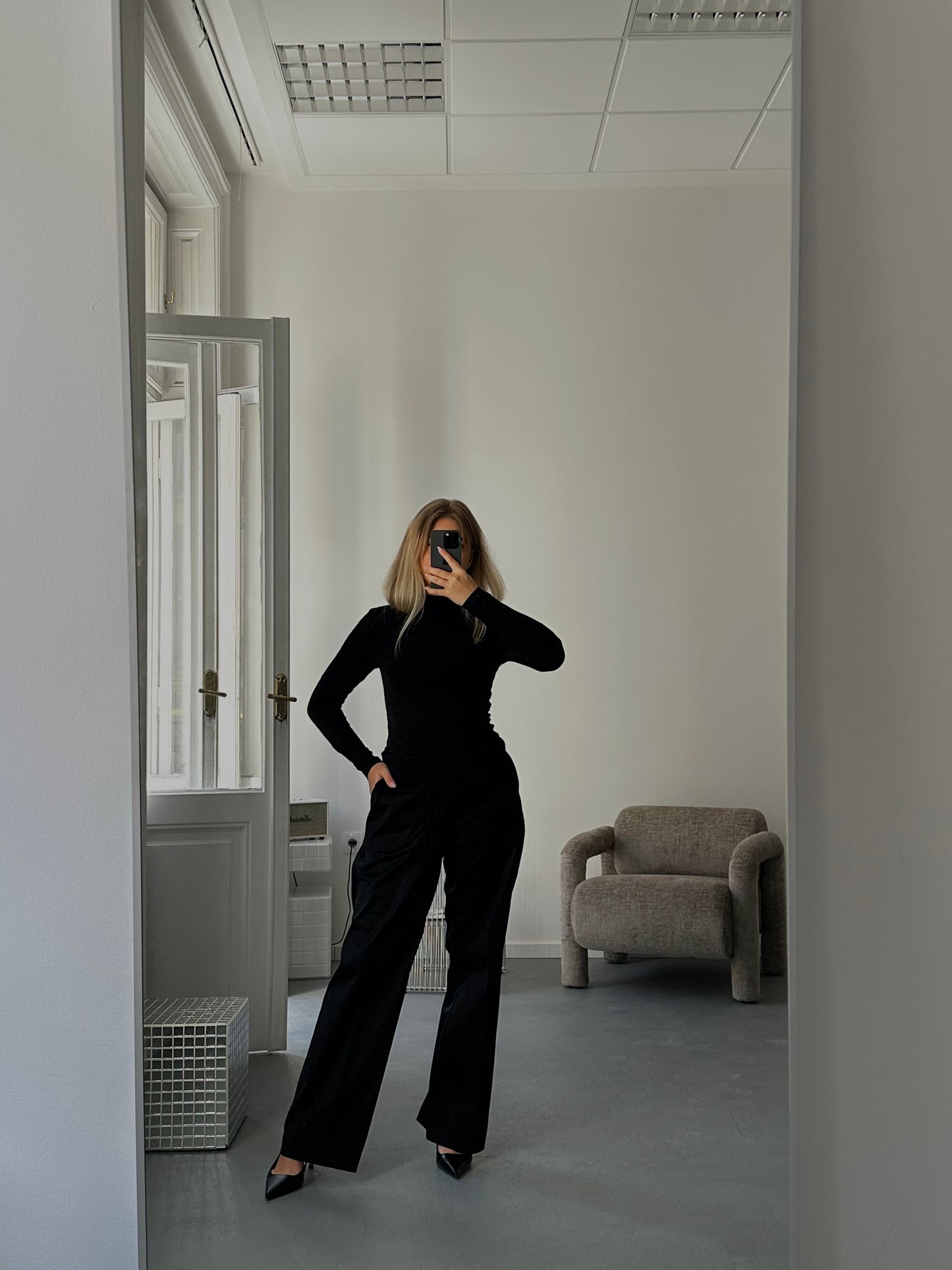 Nora nohavice